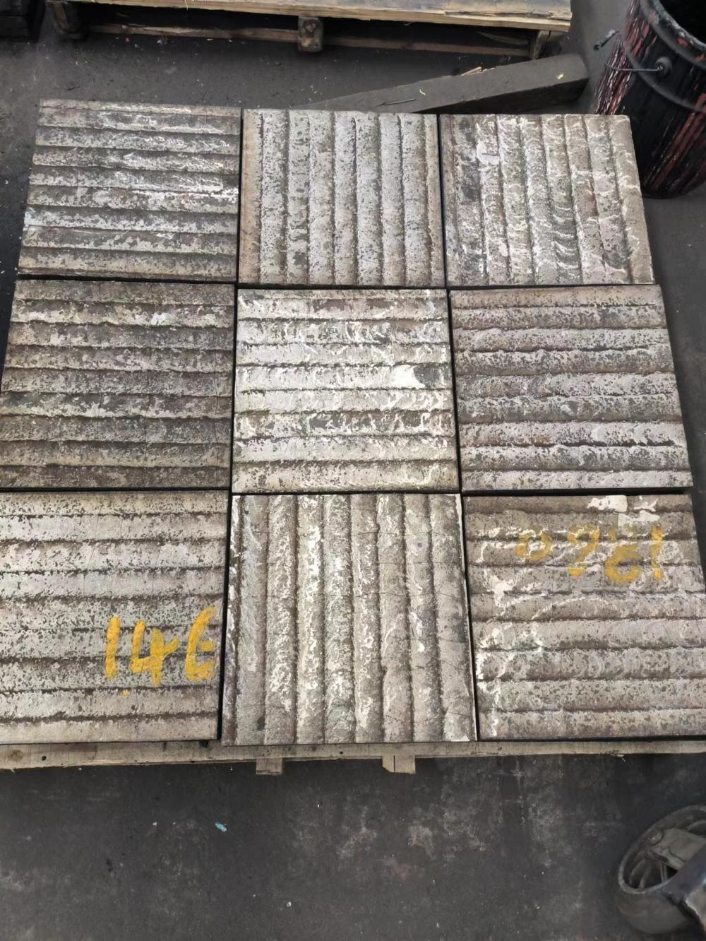 台湾堆焊耐磨板，高铬合金耐磨板，碳化铬耐磨板6+4